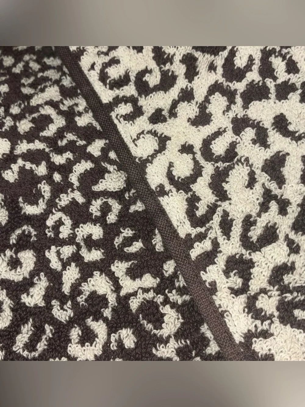 NWT Rachel Zoe Chocolate Brown/Cream Leopard Print 8-Piece Towel Set 100% Cotton